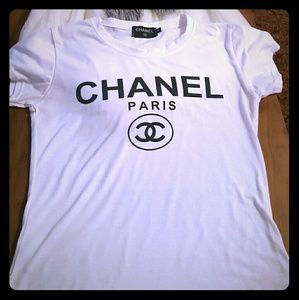 CHANEL Tee Shirt
